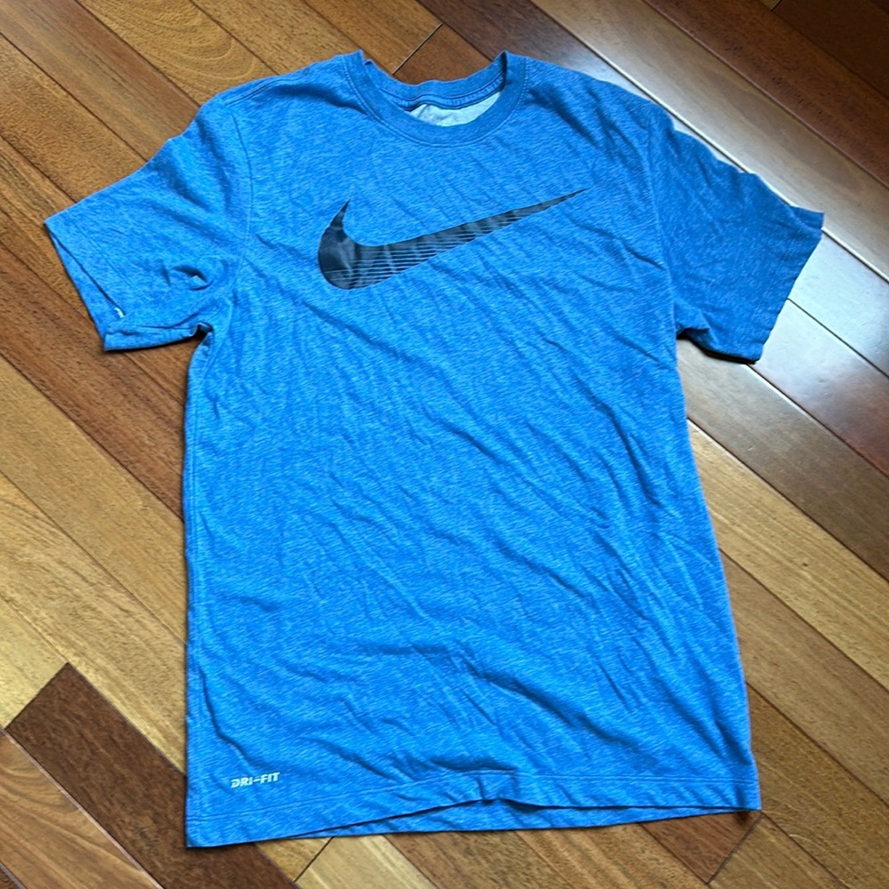 Nike Dri-Fit logo T shirt